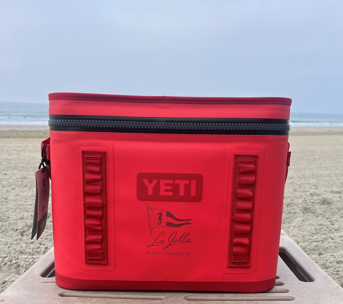 Logo Yeti Cooler